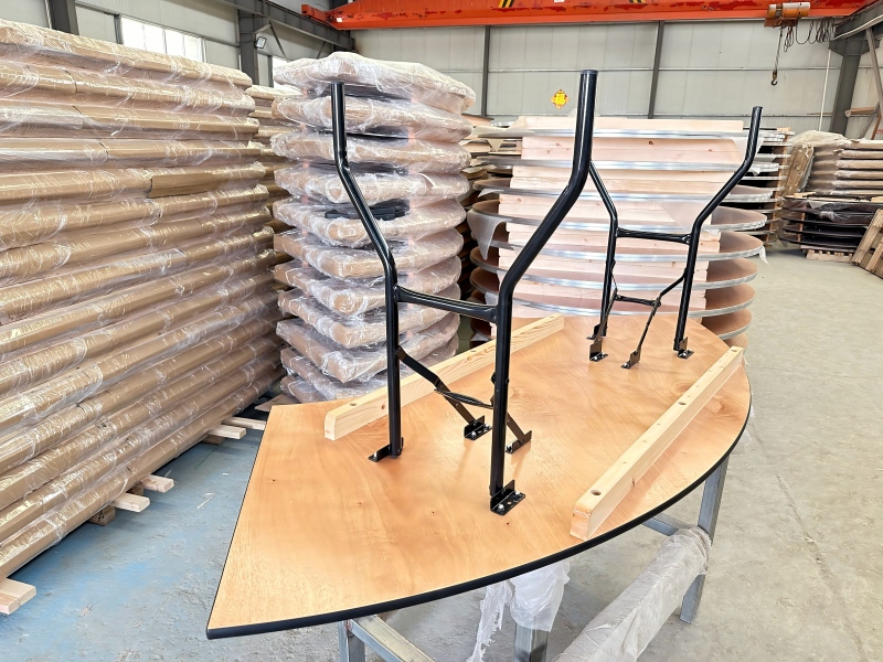 wholesale Wood Folding Banquet Table with black metal folding legs for sale