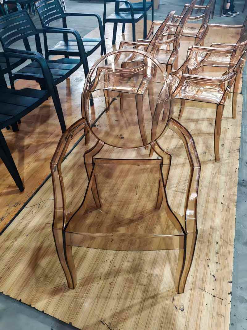 wholesale Amber Ghost Chair with arms for weddings