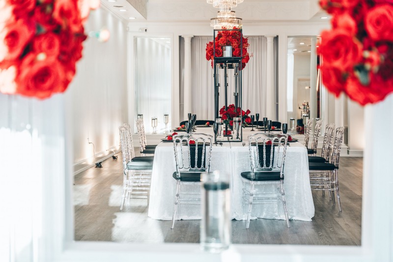 stackable Clear Napoleon Chairs wholesale for weddings