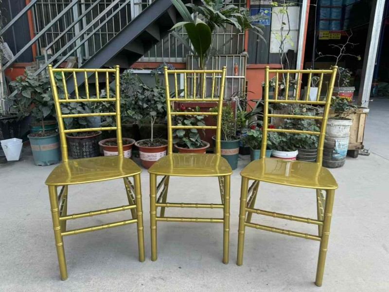 wholesale stacked gold Plastic Tiffany Chairs for weddings