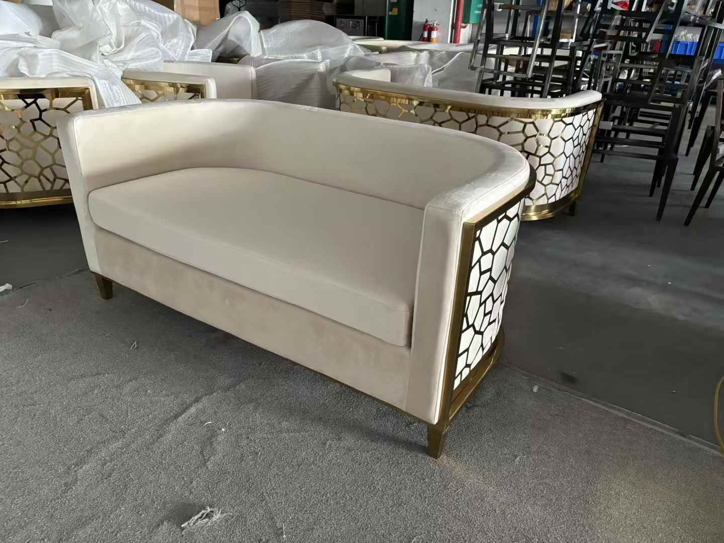 white and gold stainless steel Marriage Hall Sofa wholesale for weddings
