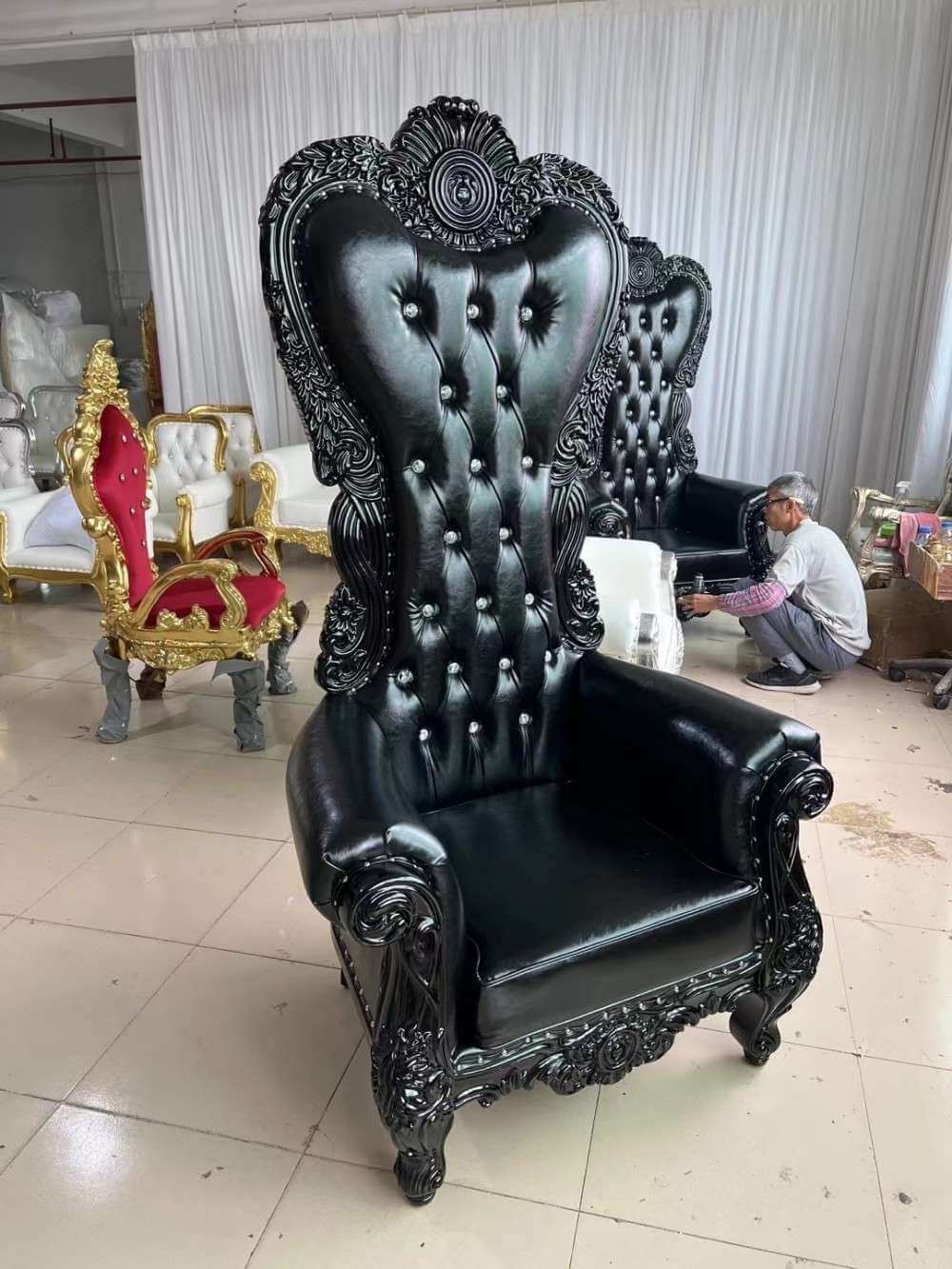 wholesale wood frame high back black throne chairs for events