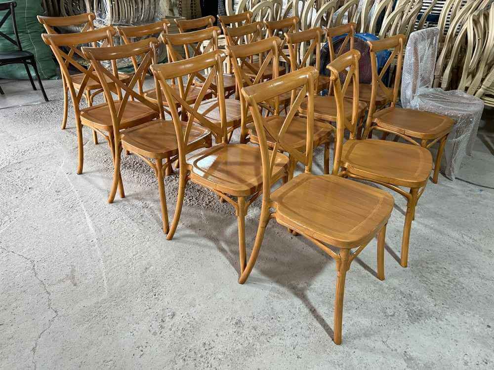 wholesale stackable wood grain Resin Cross Back Chairs for events