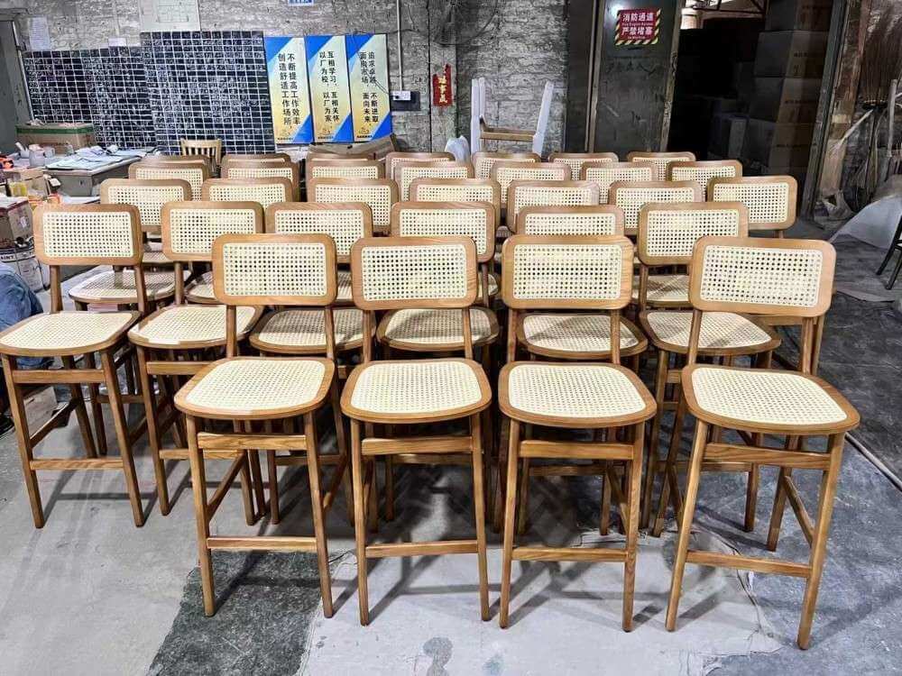 wholesale modern Cane Wood Bar Stool for hotel bars