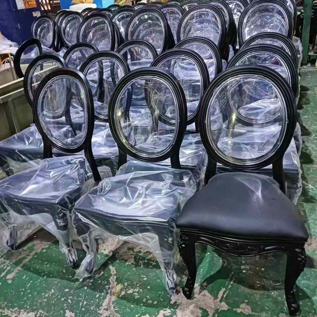 wholesale stack resin black Louis Style Dining Chairs for banquet hall