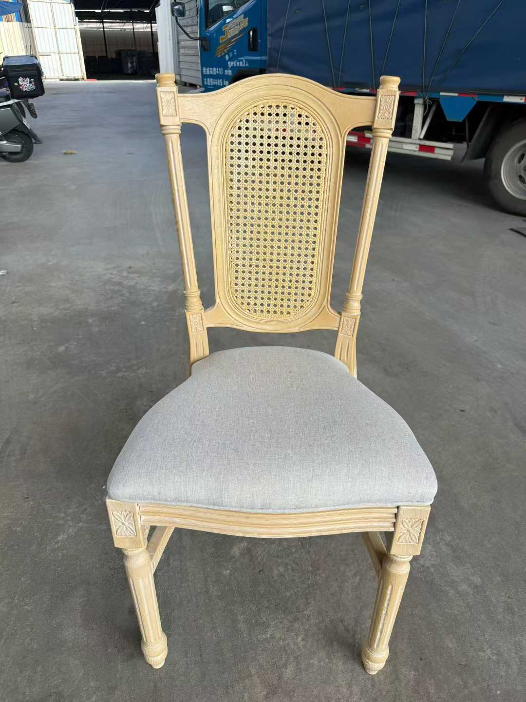 wholesale resin Louis xvi cane back dining chairs for events