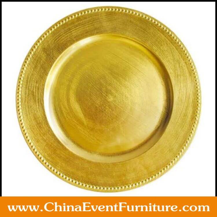 gold plastic charger plates