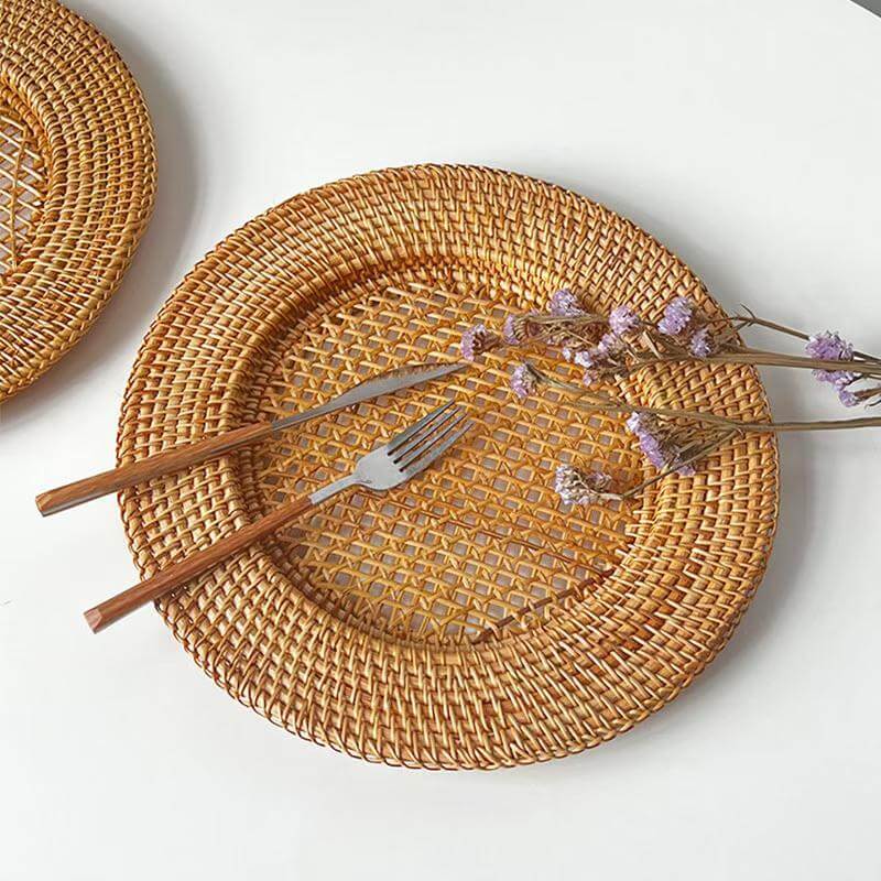 wholesale round rattan underplates for events