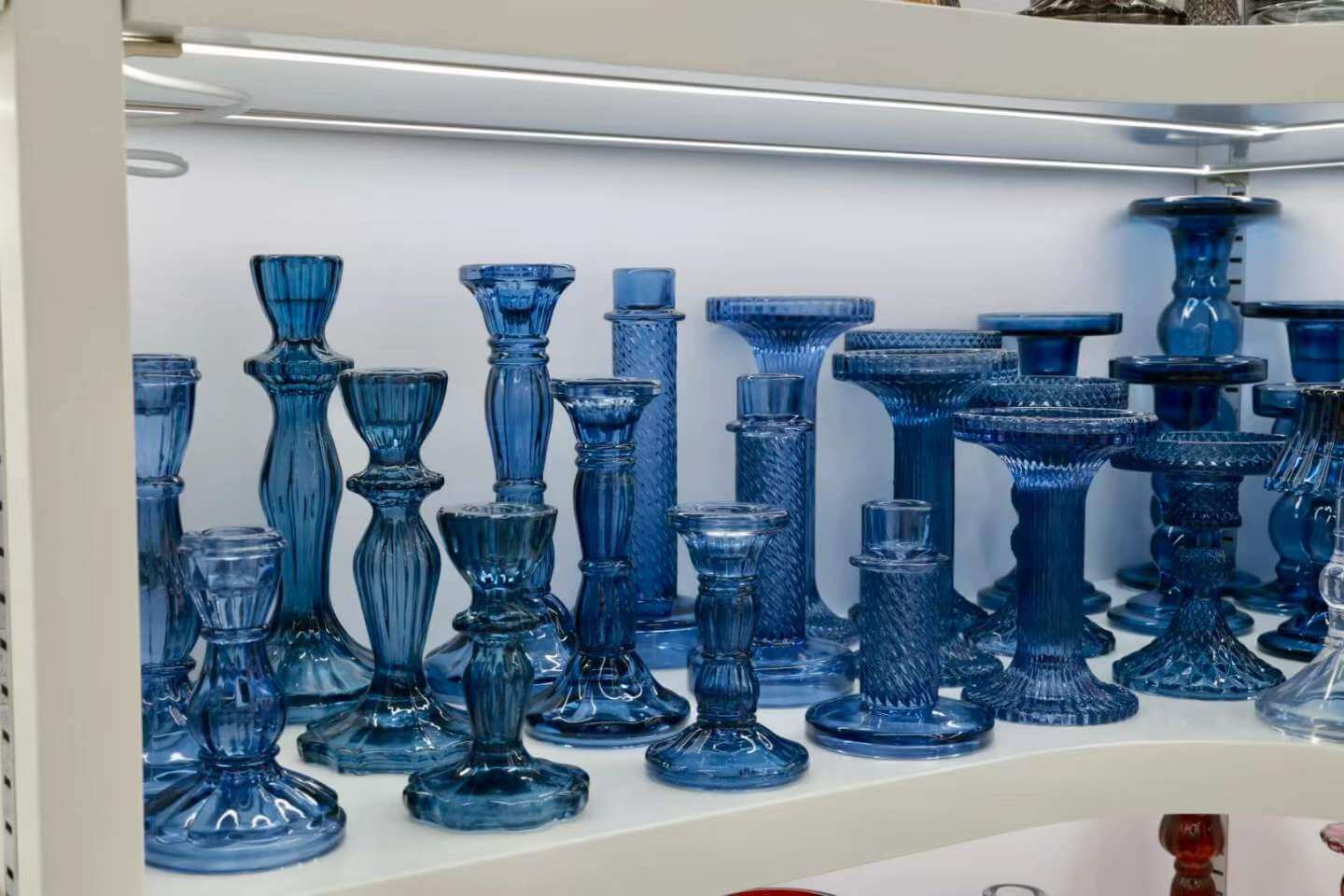 Blue Glass Pillar Candle Holder wholesale for events