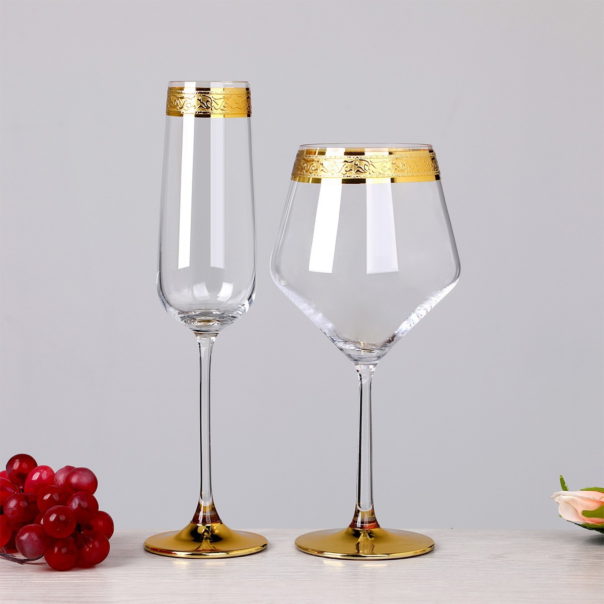 wholesale Champagne Glasses With Gold Rim for weddings