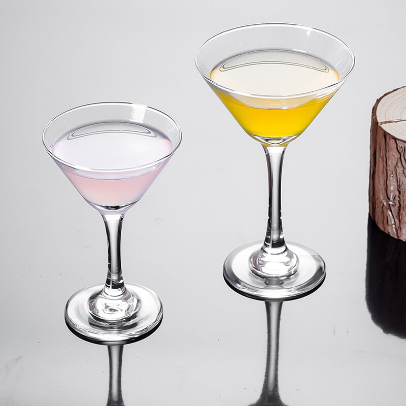 wholesale cocktail glasses with stem for event rental company