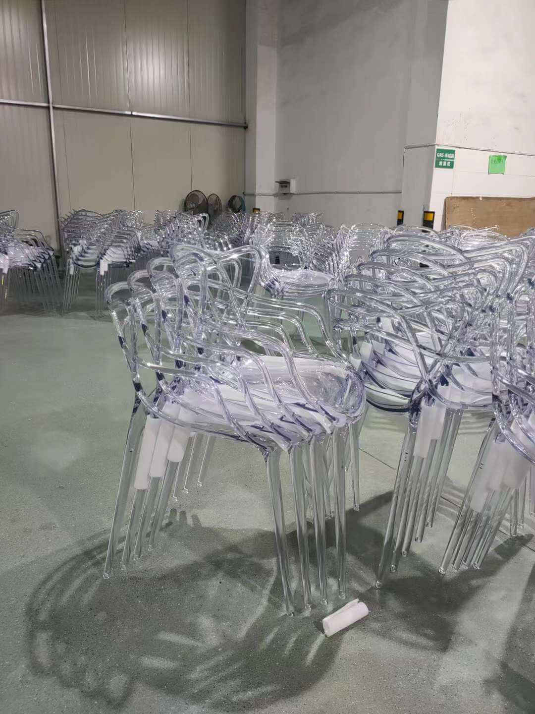 stackable clear kartell masters dining chair wholesale for weddings