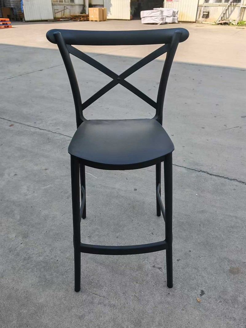 wholesale black resin cross back bar stools for weddings